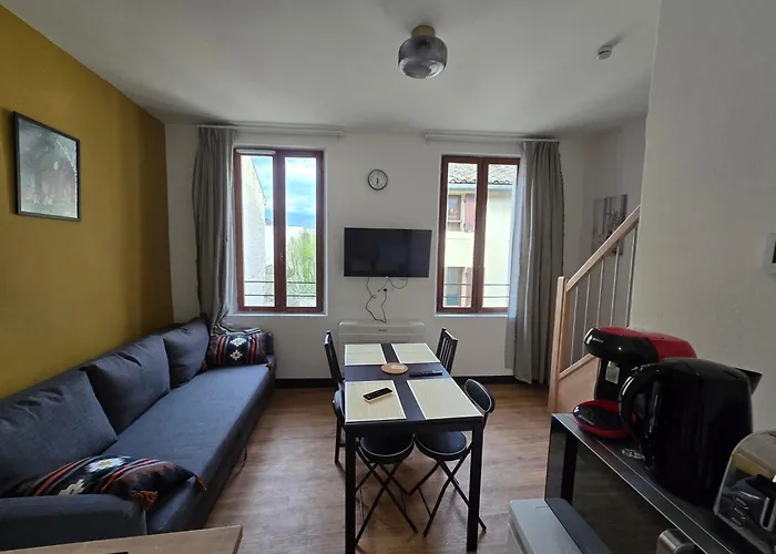 E2 - Elegant Appartement Neuf Intramuros Climatise